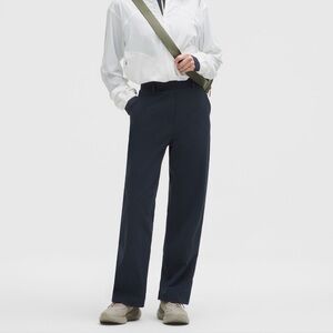 Lululemon Daydrift Straight Leg Trouser - Size XS, Navy